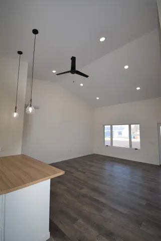 $299,000 | 602 Lincoln Street Southeast, Warroad, MN 56763