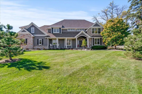 $2,995,000 | 5204 Glengarry Parkway, Edina, MN 55436