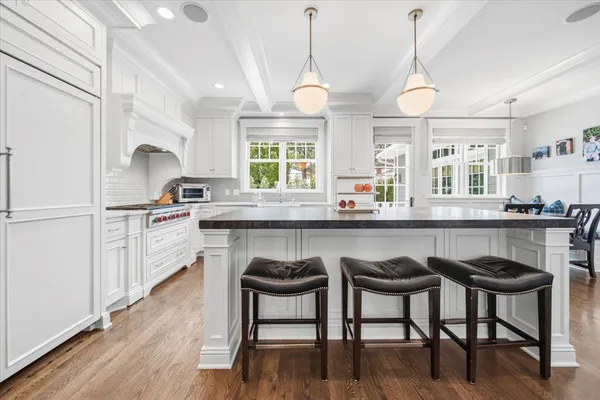 $2,995,000 | 5204 Glengarry Parkway, Edina, MN 55436