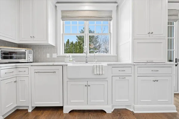 $2,995,000 | 5204 Glengarry Parkway, Edina, MN 55436