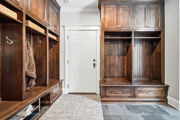 $2,995,000 | 5204 Glengarry Parkway, Edina, MN 55436
