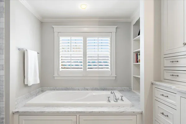 $2,995,000 | 5204 Glengarry Parkway, Edina, MN 55436