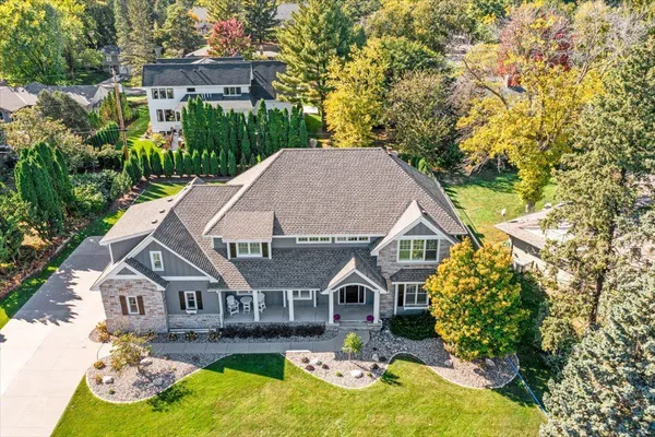 $2,995,000 | 5204 Glengarry Parkway, Edina, MN 55436