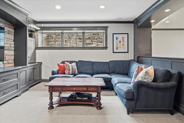 $2,995,000 | 5204 Glengarry Parkway, Edina, MN 55436