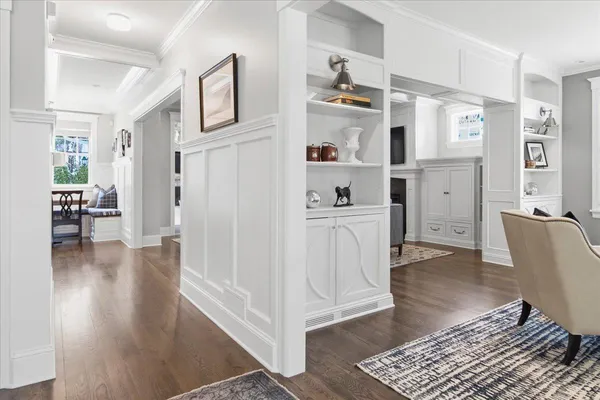$2,995,000 | 5204 Glengarry Parkway, Edina, MN 55436