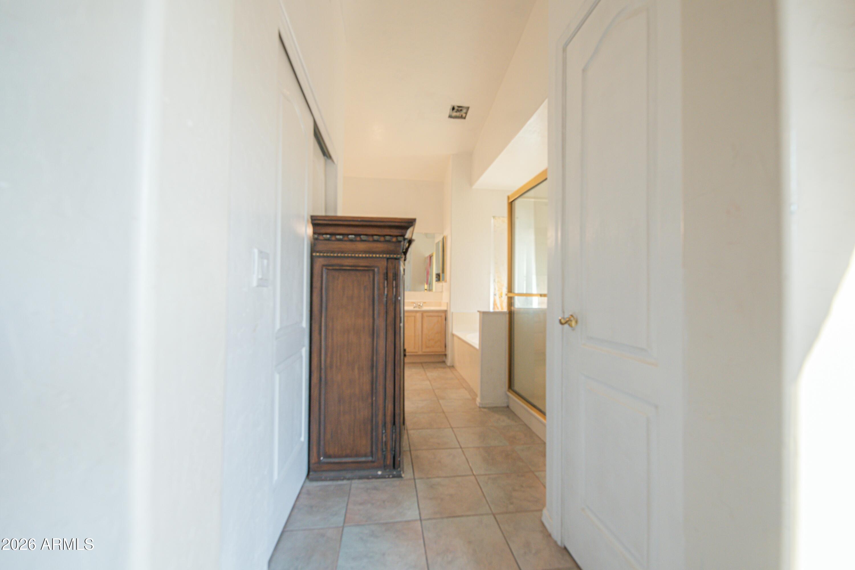 1857 West Redfield Road Gilbert, AZ 85233 - Photo 18 of 28 primary bathroom