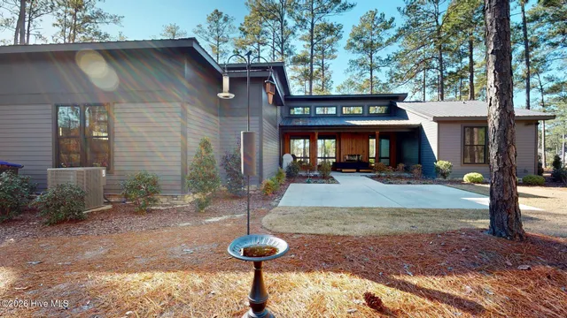 $1,375,000 | 4 Woodward Place, Pinehurst, NC 28374