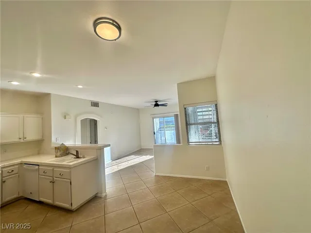 $1,295 | 2201 Ramsgate Drive, Unit 816, Henderson, NV 89074
