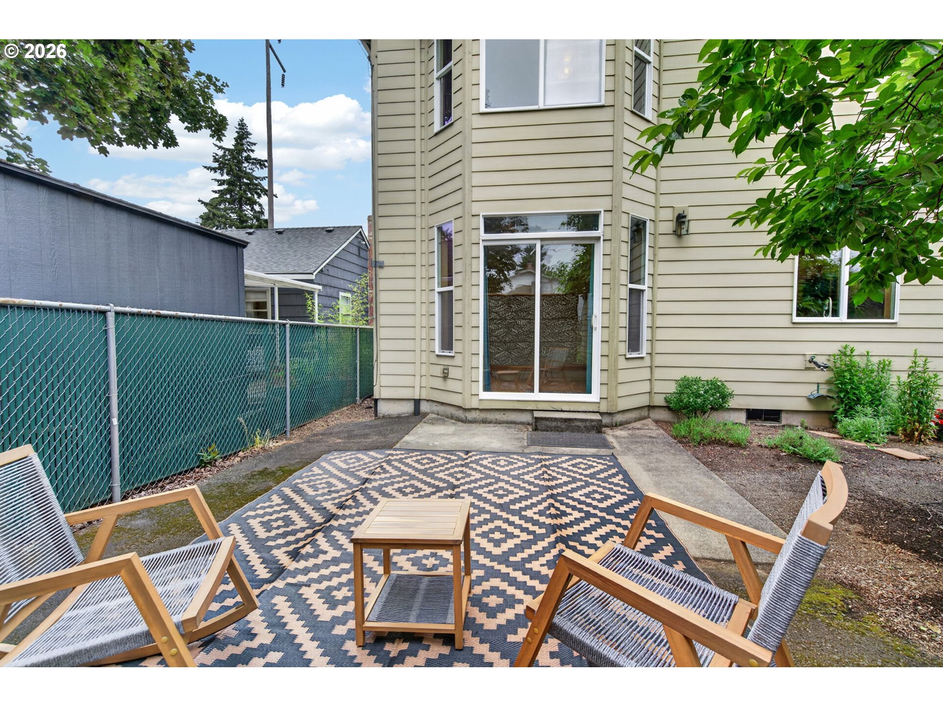 6628 Southeast Reedway Street Portland, OR 97206 - Photo 26 of 33