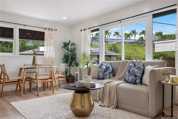 $875,000 | 47-733 Kamehameha Highway, Kaneohe, HI 96744