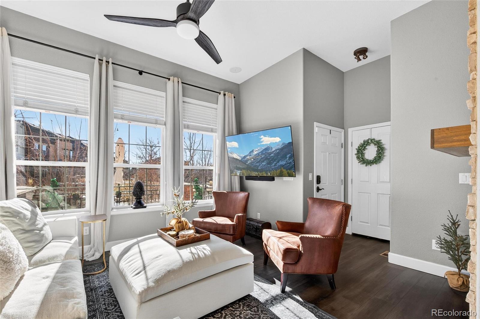 875 Brookhurst Avenue, Unit B Highlands Ranch, CO 80129 - Photo 12 of 38