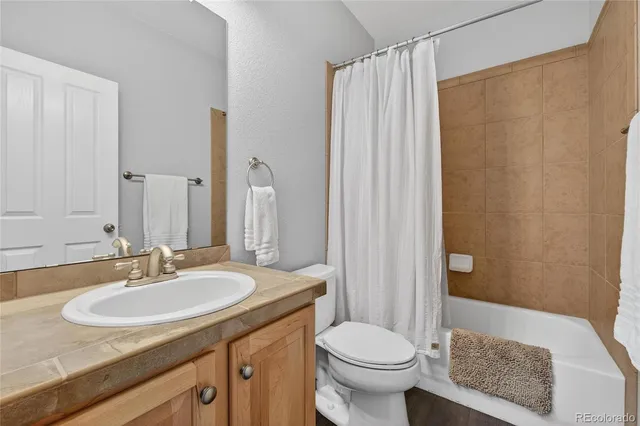 $615,000 | 875 Brookhurst Avenue, Unit B, Highlands Ranch, CO 80129