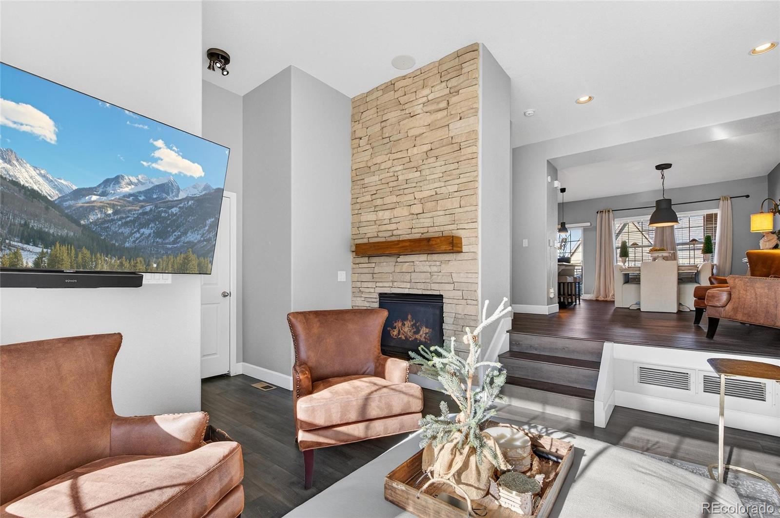 875 Brookhurst Avenue, Unit B Highlands Ranch, CO 80129 - Photo 9 of 38