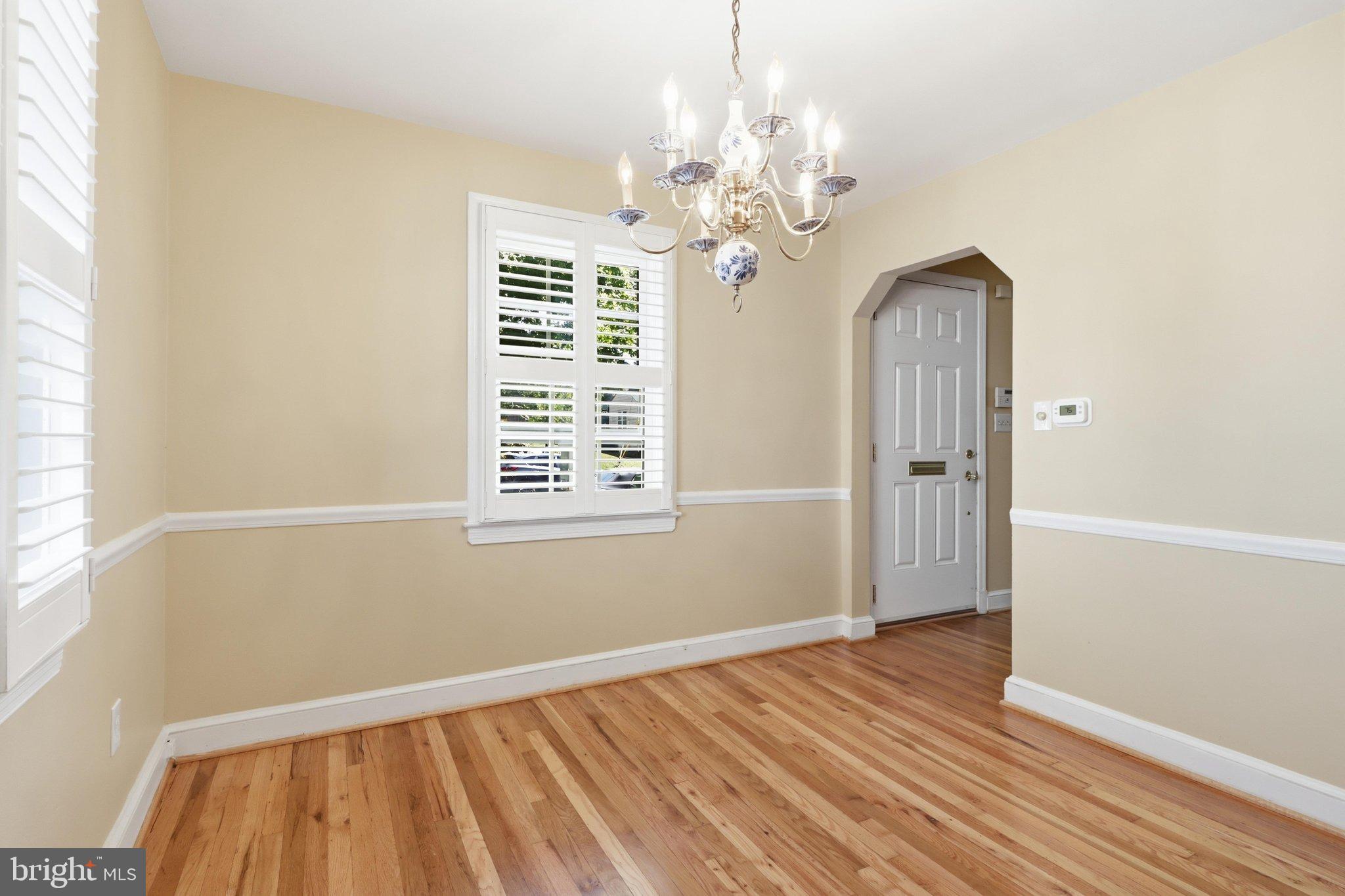 10010 Raynor Road Silver Spring, MD 20901 - Photo 5 of 44 Dining Room