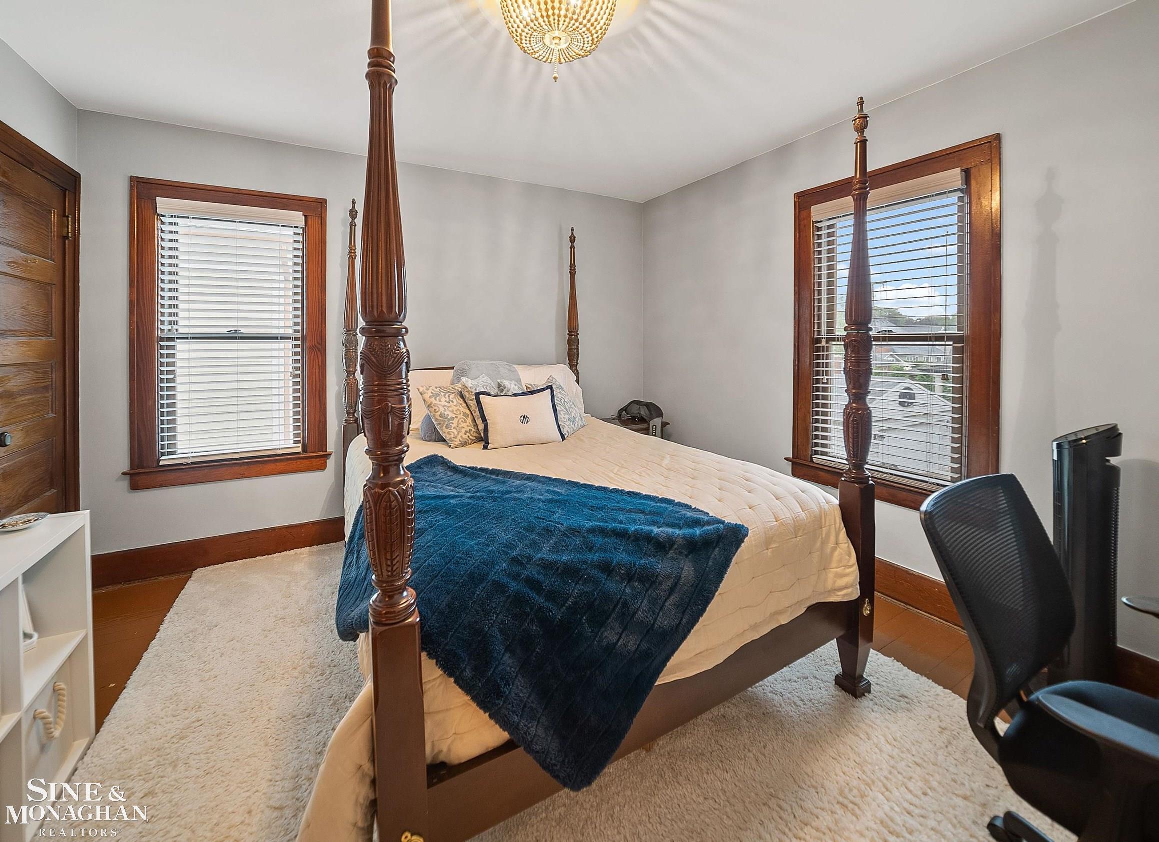 198 Kerby Road Grosse Pointe, MI 48236 - Photo 20 of 40 50134074-B6556F9D-2DDA-4685-BEBD-07A2B6A9A14B.JPG