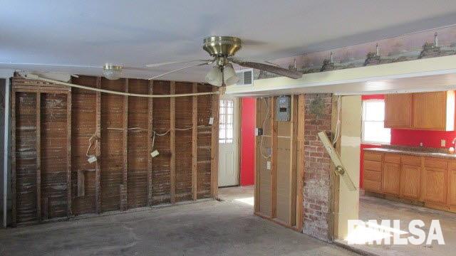 14 Jefferson Street Raleigh, IL 62977 - Photo 14 of 17 Gallery Image 14