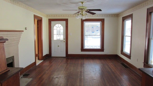 14 Jefferson Street Raleigh, IL 62977 - Photo 3 of 17 Gallery Image 3