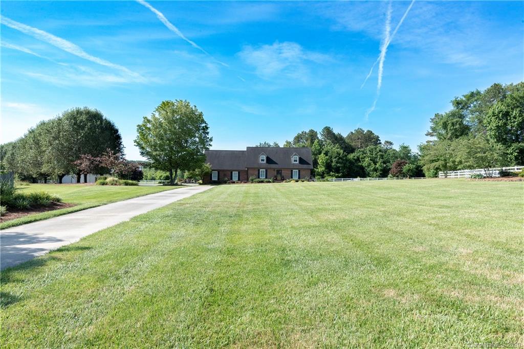 192 Mocks Church Road Advance, NC 27006 - Photo 8 of 46 Gallery Image 8