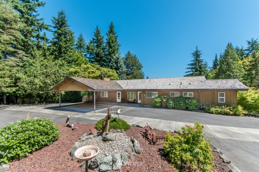 2990 North Slater Road Oak Harbor, WA 98277 - Photo 1 of 24 Gallery Image 1
