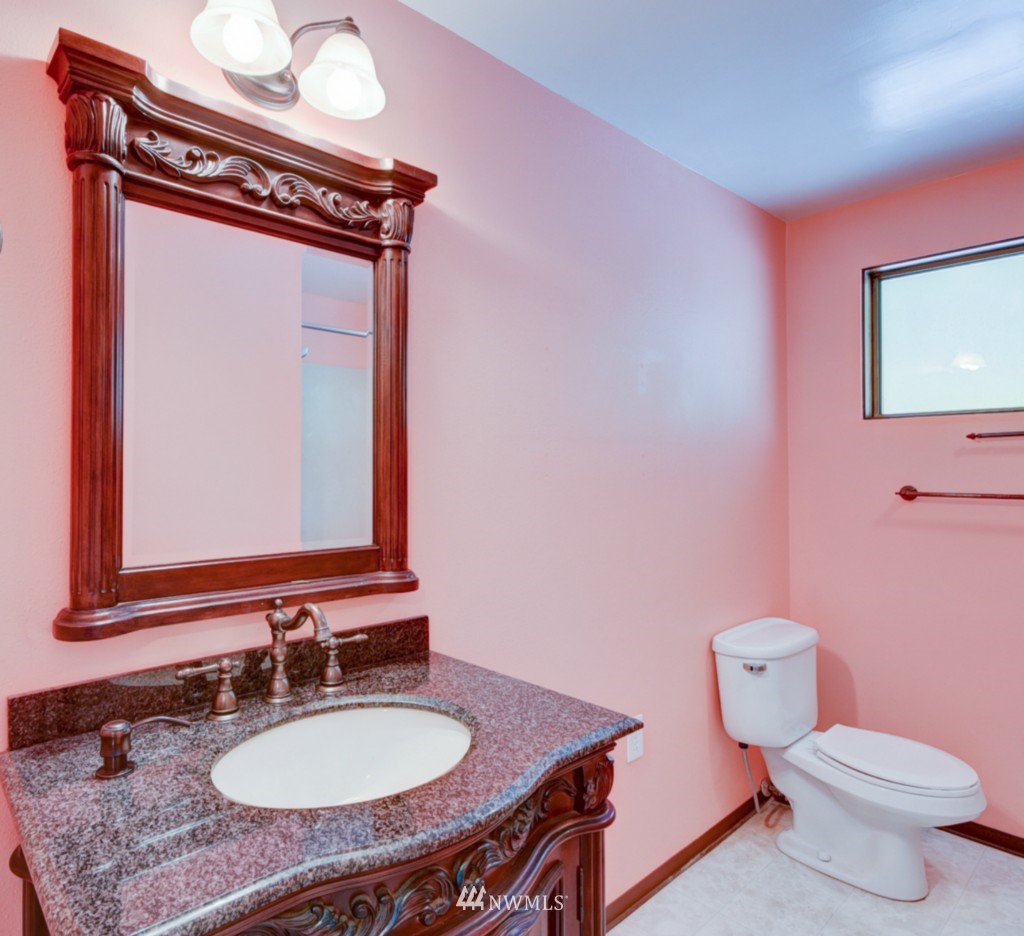 2990 North Slater Road Oak Harbor, WA 98277 - Photo 15 of 24 Gallery Image 15