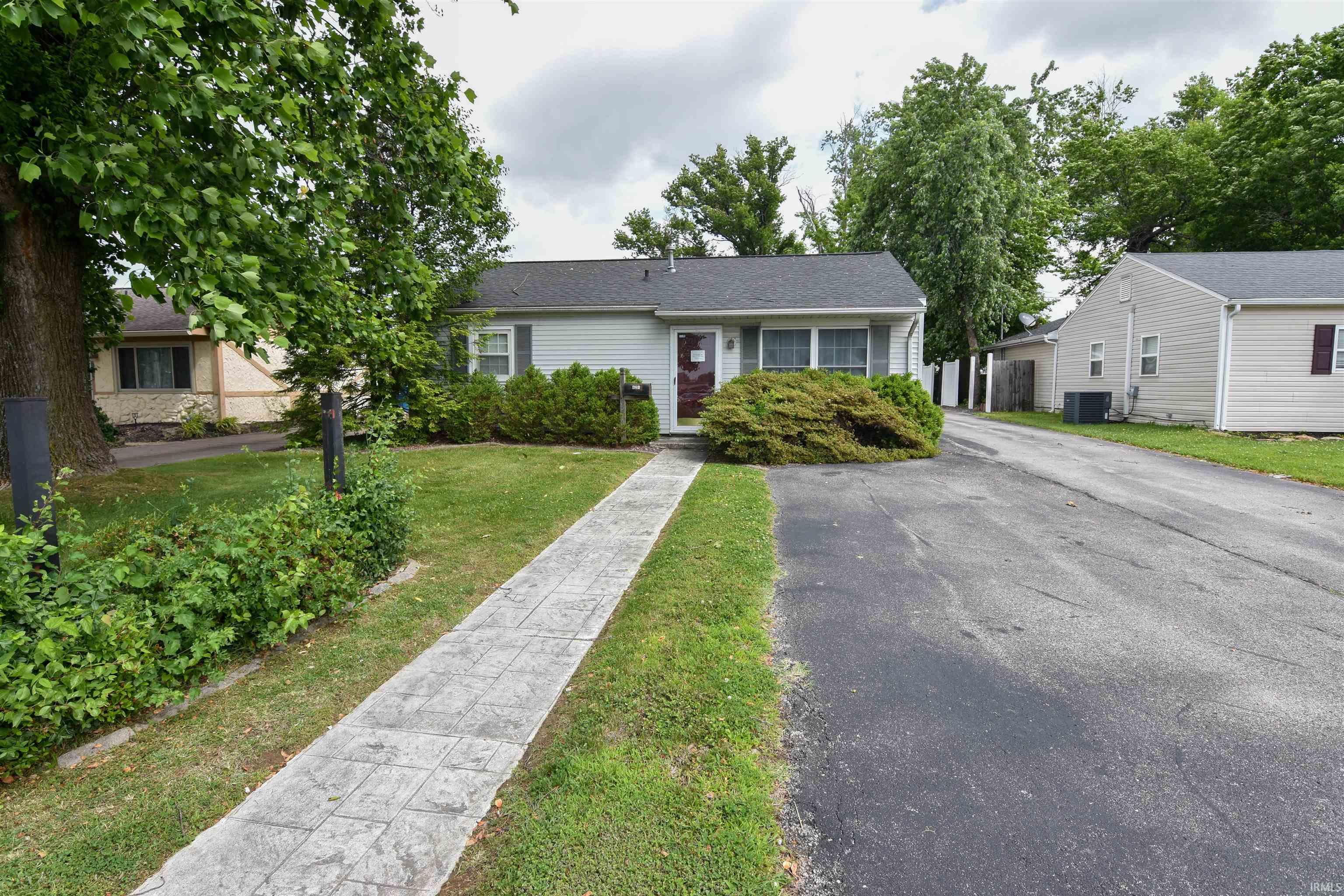 621 West Mill Road Evansville, IN 47710 - Photo 24 of 25