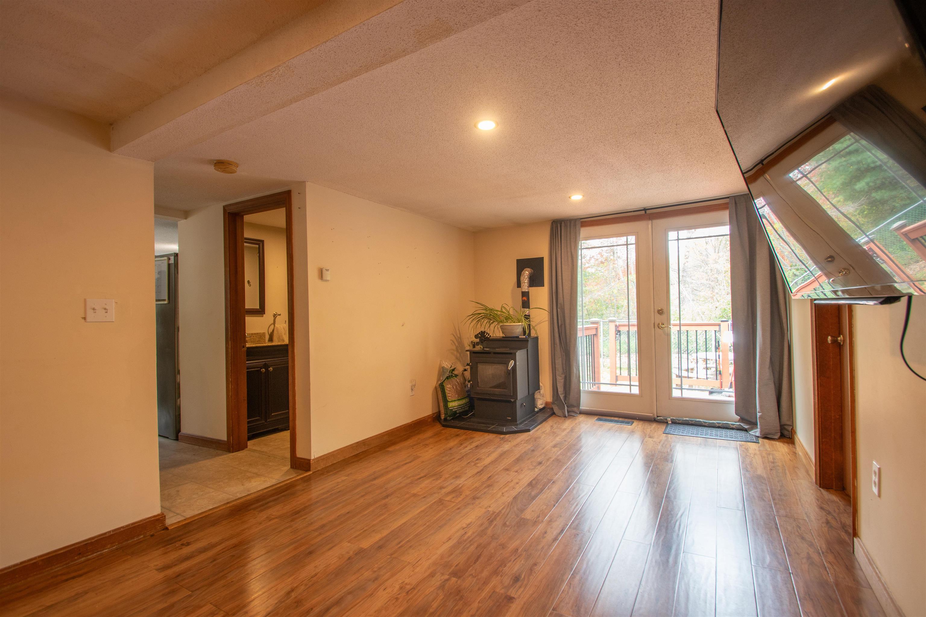 71 County Road Rindge, NH 03461 - Photo 8 of 40