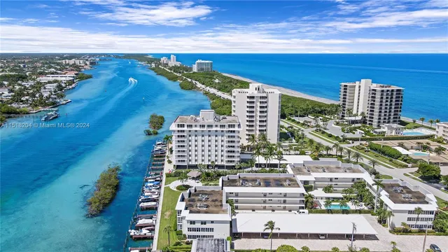$1,150,000 | 325 South Beach Road, Unit 301, Tequesta, FL 33469