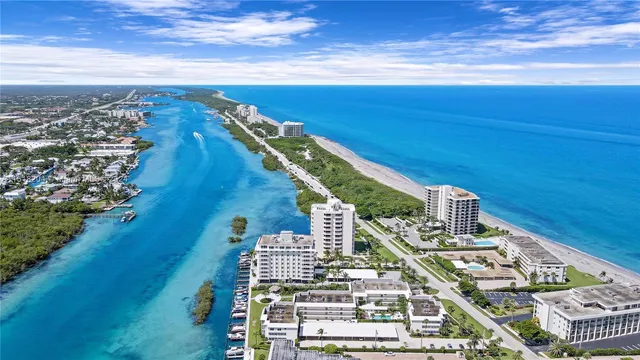$1,150,000 | 325 South Beach Road, Unit 301, Tequesta, FL 33469