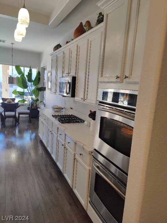 2045 Foxfire Court Henderson, NV 89012 - Photo 18 of 52 Double Ovens