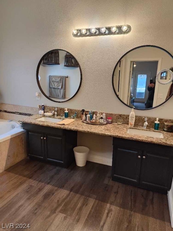 2045 Foxfire Court Henderson, NV 89012 - Photo 27 of 52 Dual sinks