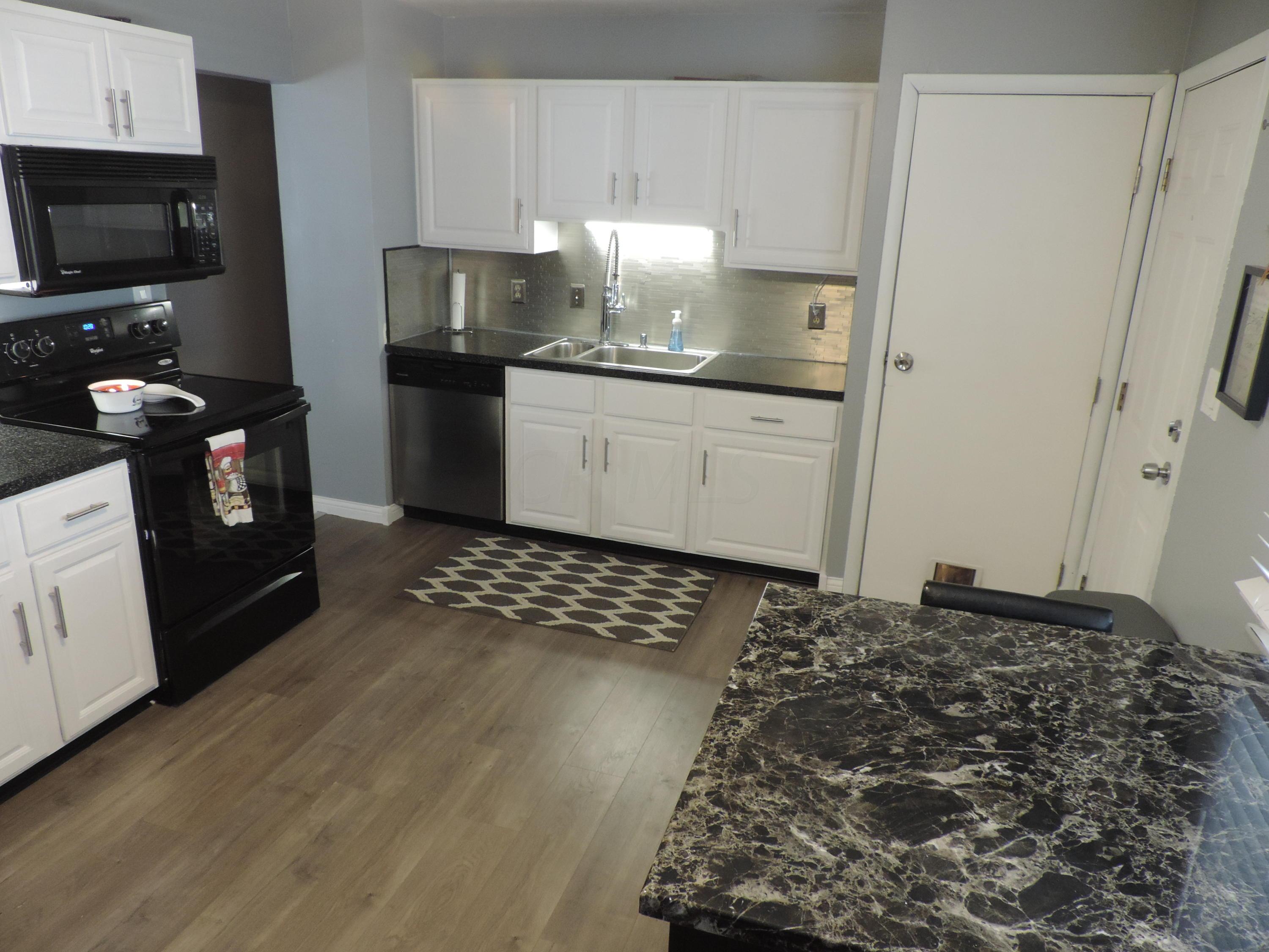 3939 Ivorton Road East Columbus, OH 43207 - Photo 10 of 39 Gallery Image 10