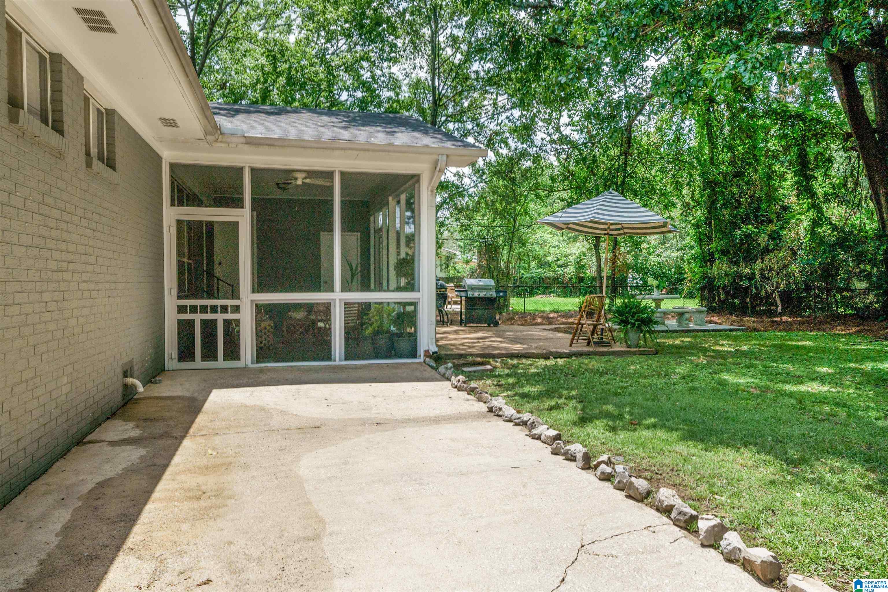 4388 MountainDale Road Birmingham, AL 35213 - Photo 33 of 41