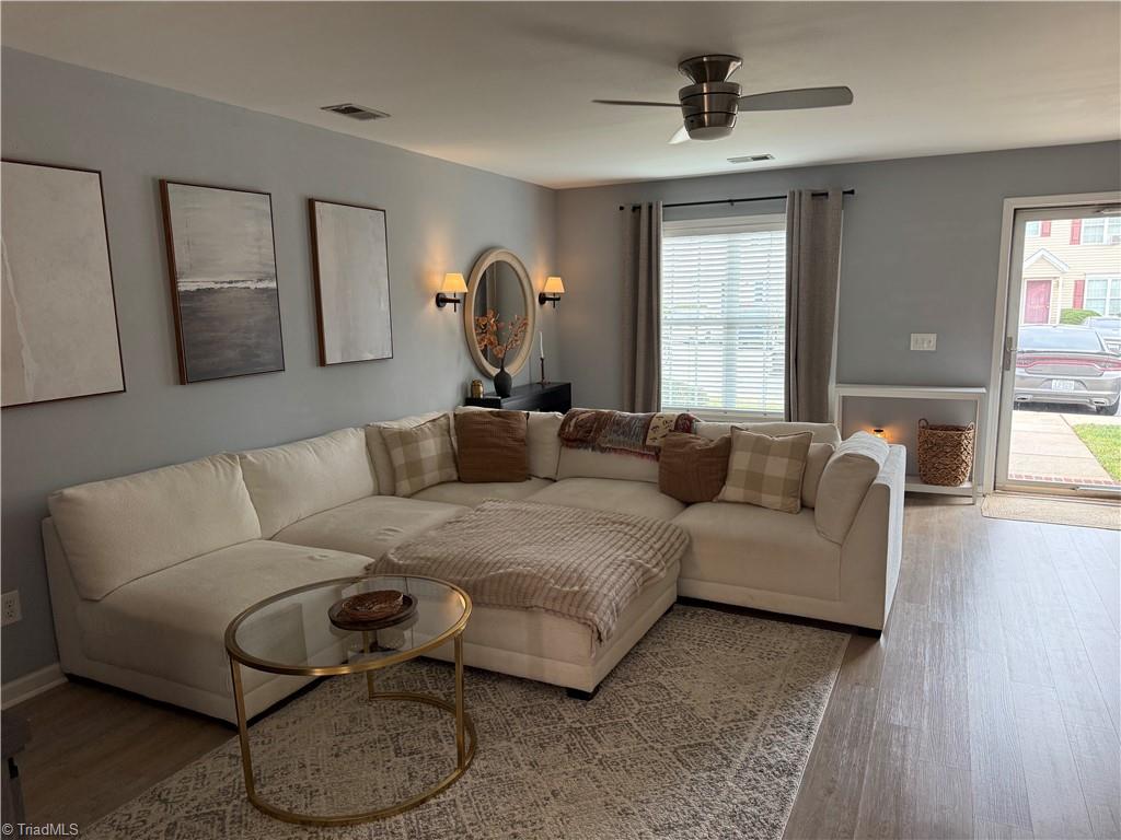 475 Ansley Way High Point, NC 27265 - Photo 3 of 18