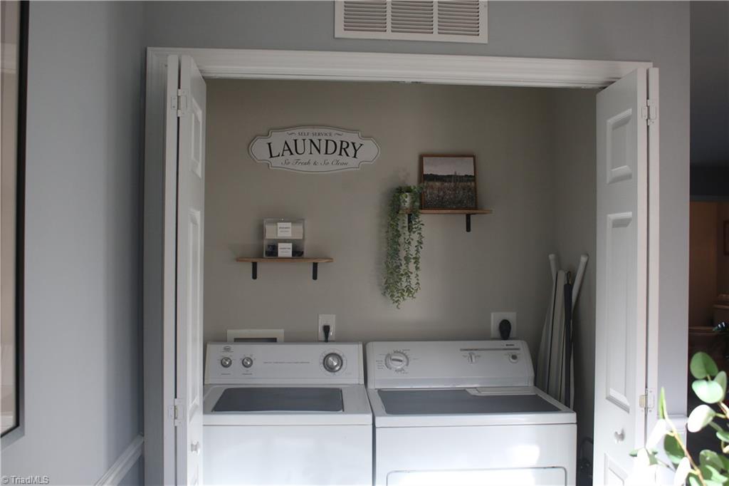 475 Ansley Way High Point, NC 27265 - Photo 10 of 18