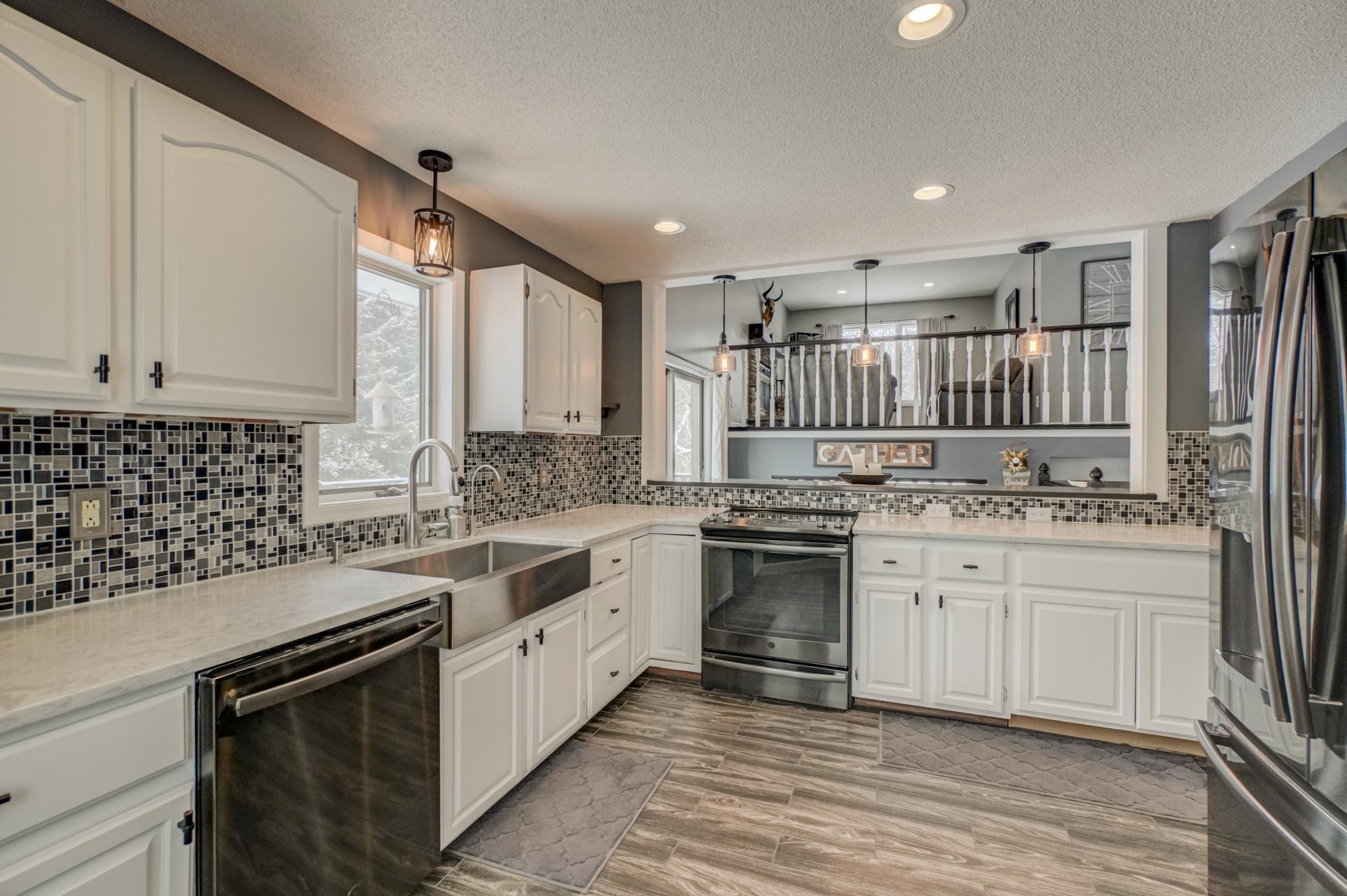 847 Lassie Lane Hudson, WI 54016 - Photo 7 of 71