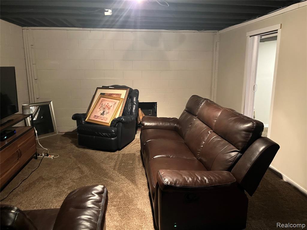 3195 Frembes Road Waterford, MI 48329 - Photo 15 of 18 Gallery Image 15