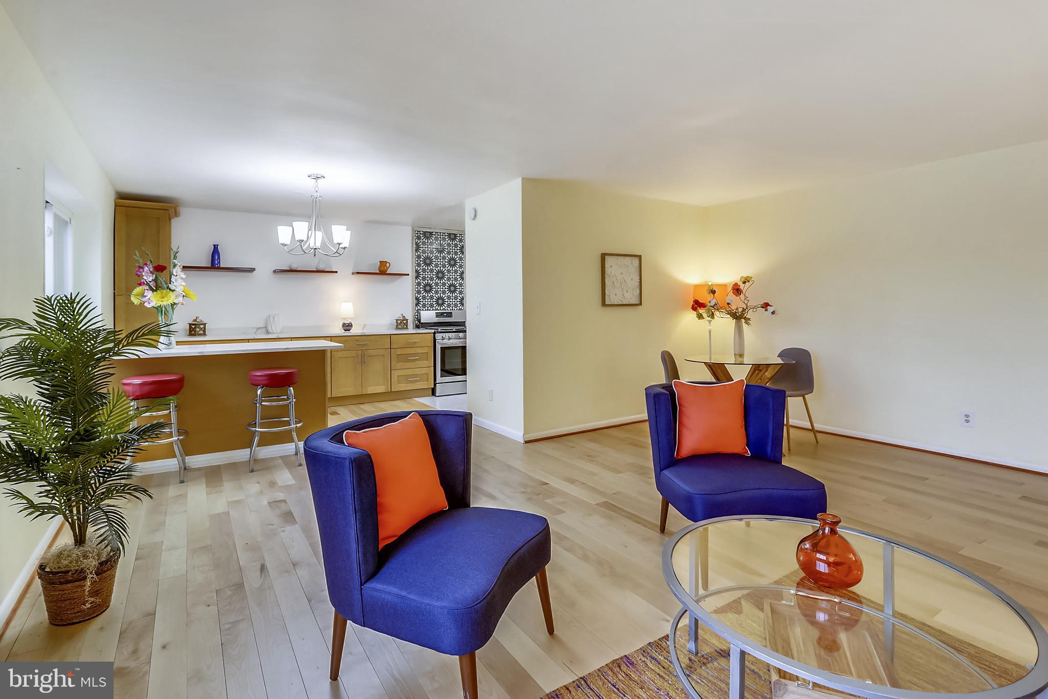 614 Sligo Avenue, Unit 207 Silver Spring, MD 20910 - Photo 6 of 32 Open Concept Living!