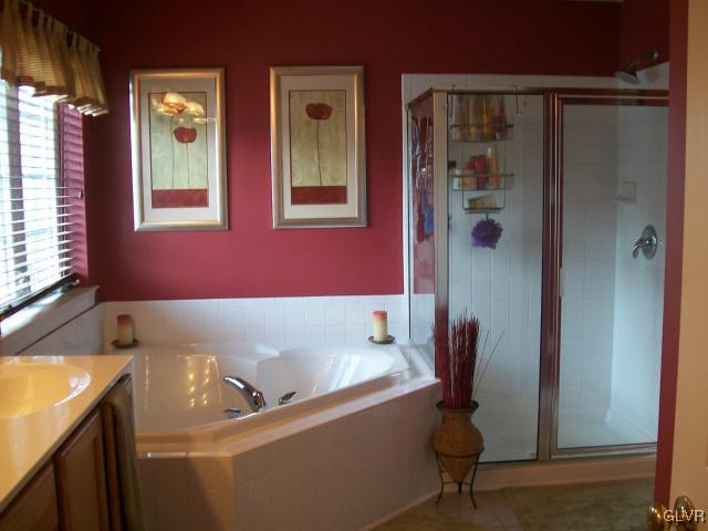 19 Lower Way Road Easton, PA 18045 - Photo 14 of 27 Gallery Image 14