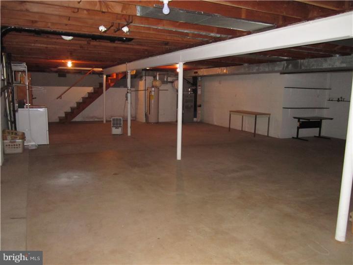 10 Jeffrey Road Reading, PA 19601 - Photo 17 of 23 Basement