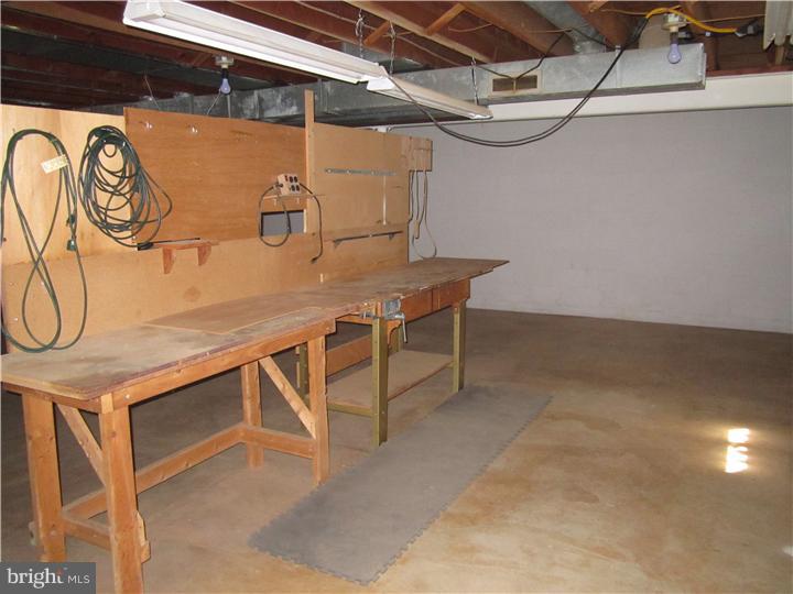10 Jeffrey Road Reading, PA 19601 - Photo 18 of 23 Basement