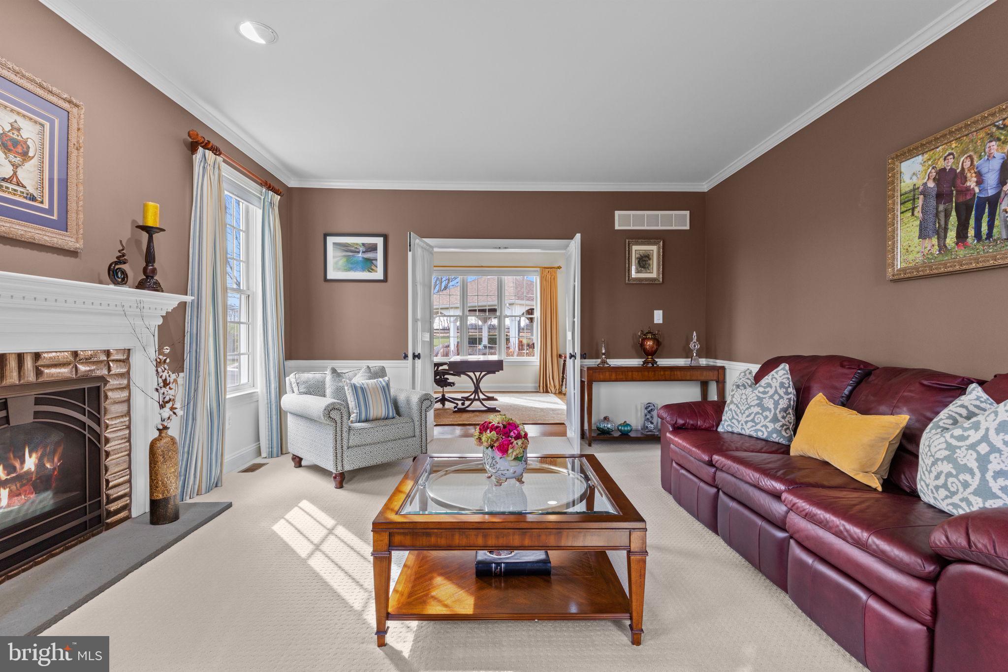 1100 Pineville Road New Hope, PA 18938 - Photo 11 of 97 Living room