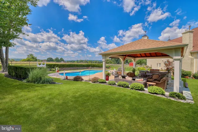 $1,995,000 | 1100 Pineville Road, New Hope, PA 18938