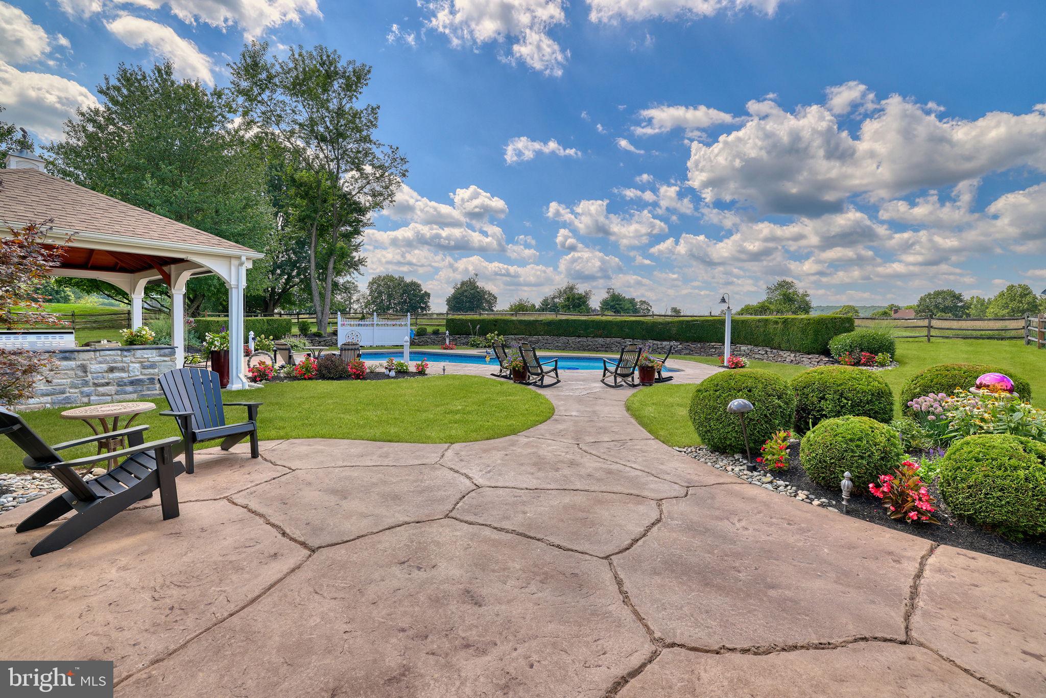 1100 Pineville Road New Hope, PA 18938 - Photo 74 of 97 Patio