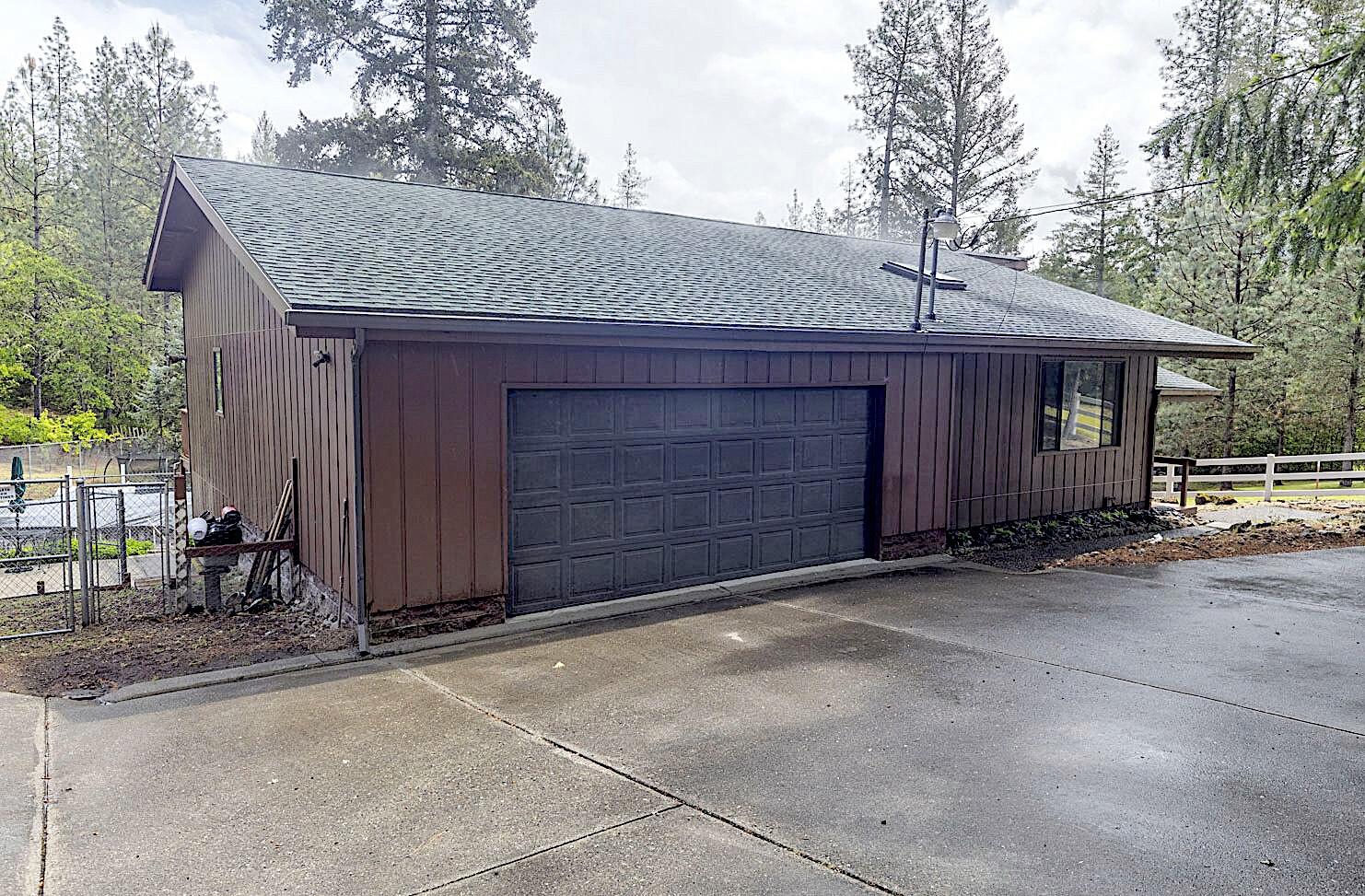 7310 North Applegate Road Grants Pass, OR 97527 - Photo 3 of 68 27-print-7310-n-applegate-rd