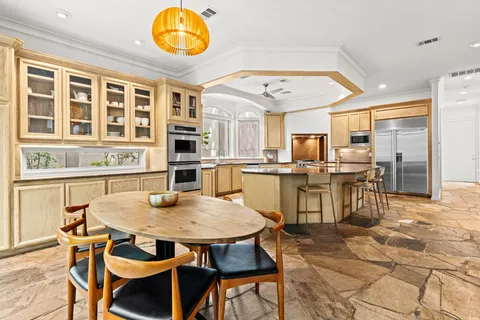 $2,750,000 | 64 Saddlebrook Lane, Houston, TX 77024