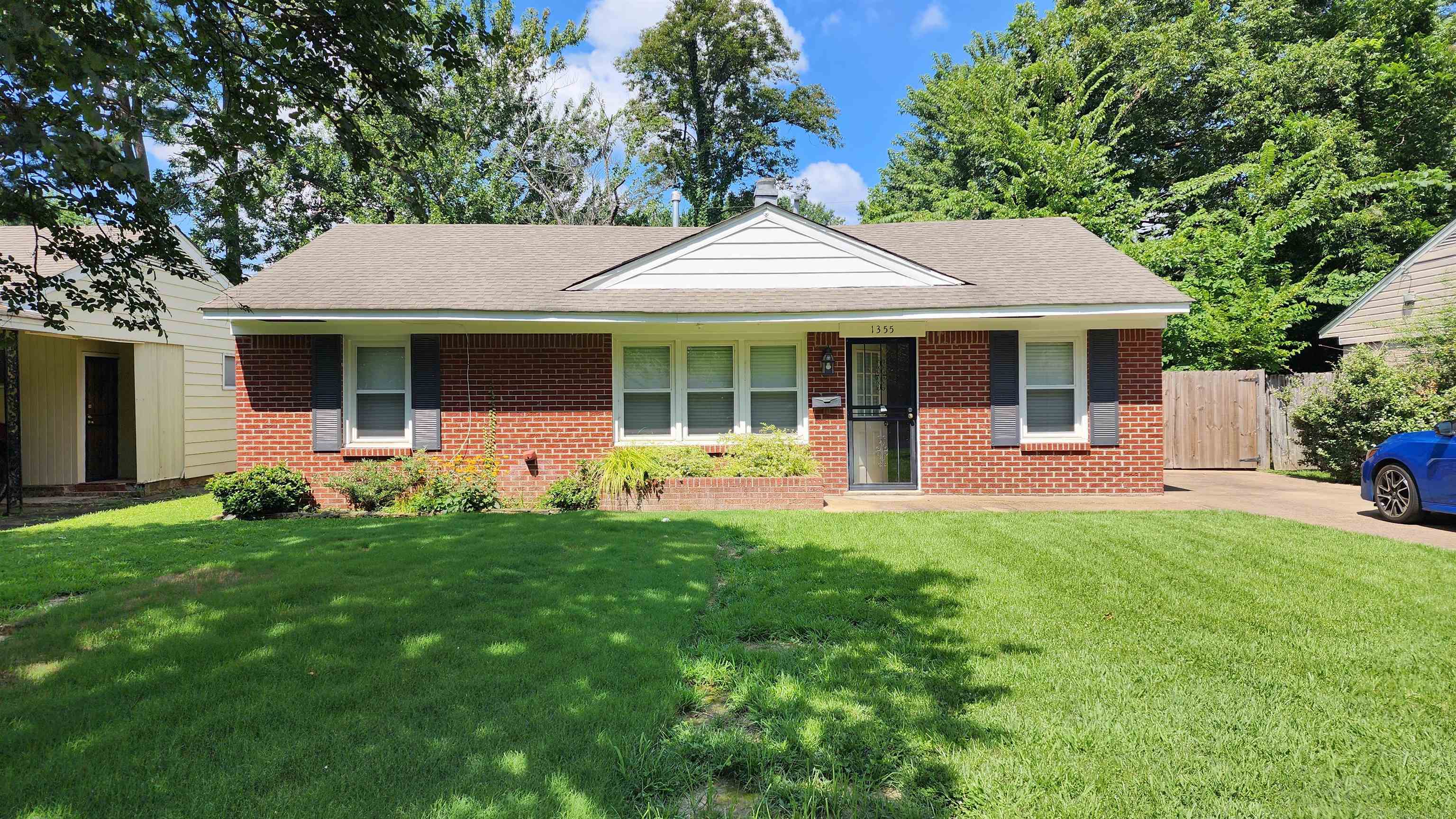 1355 Dearing Road Memphis, TN 38117 - Photo 1 of 21 Gallery Image 1