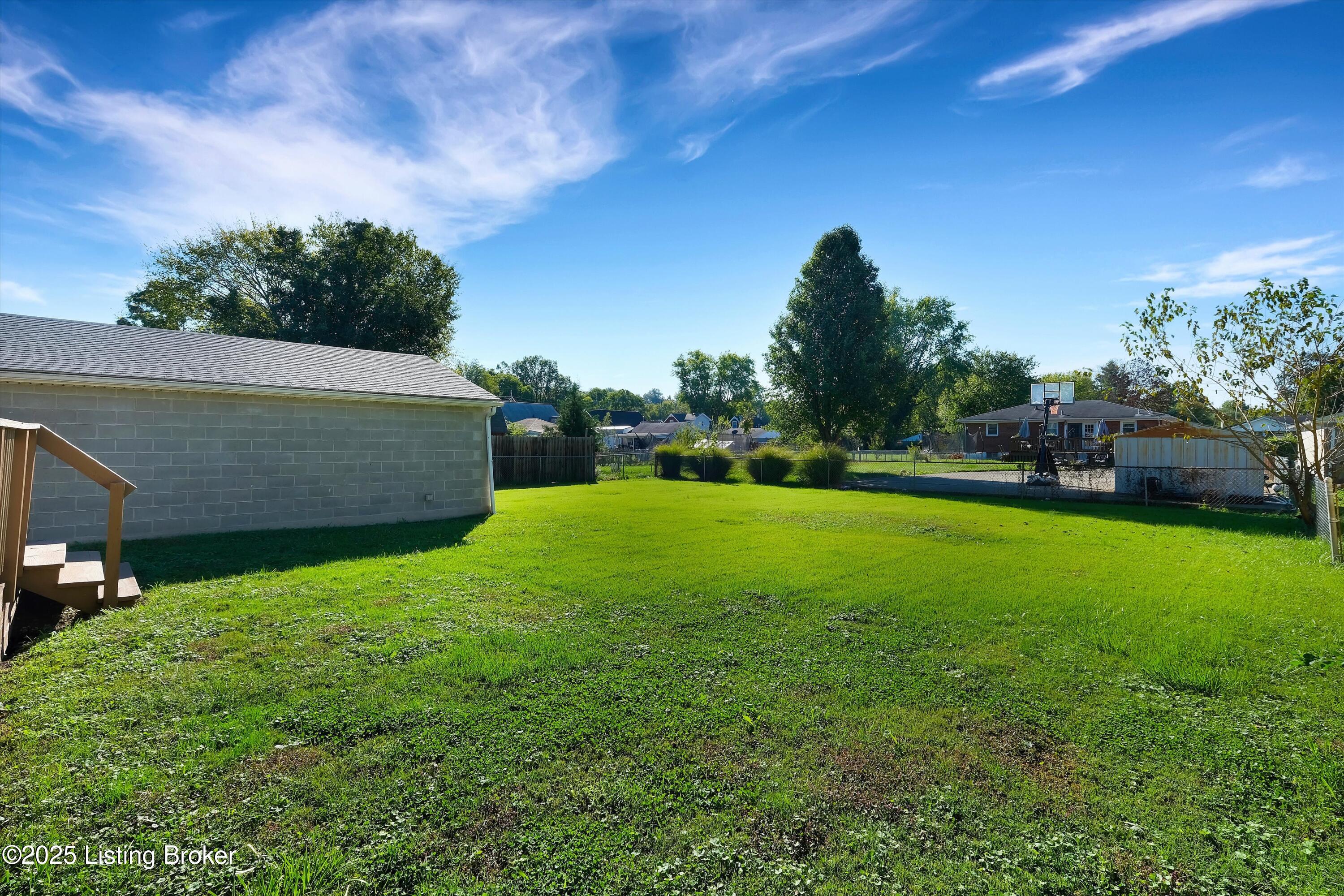5202 Rodgers Road Louisville, KY 40258 - Photo 30 of 39 30-5202 Rogers Ave