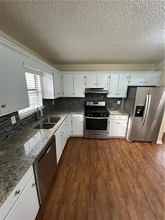 $1,700 | 1068 Falling Water Drive, Smyrna, GA 30080