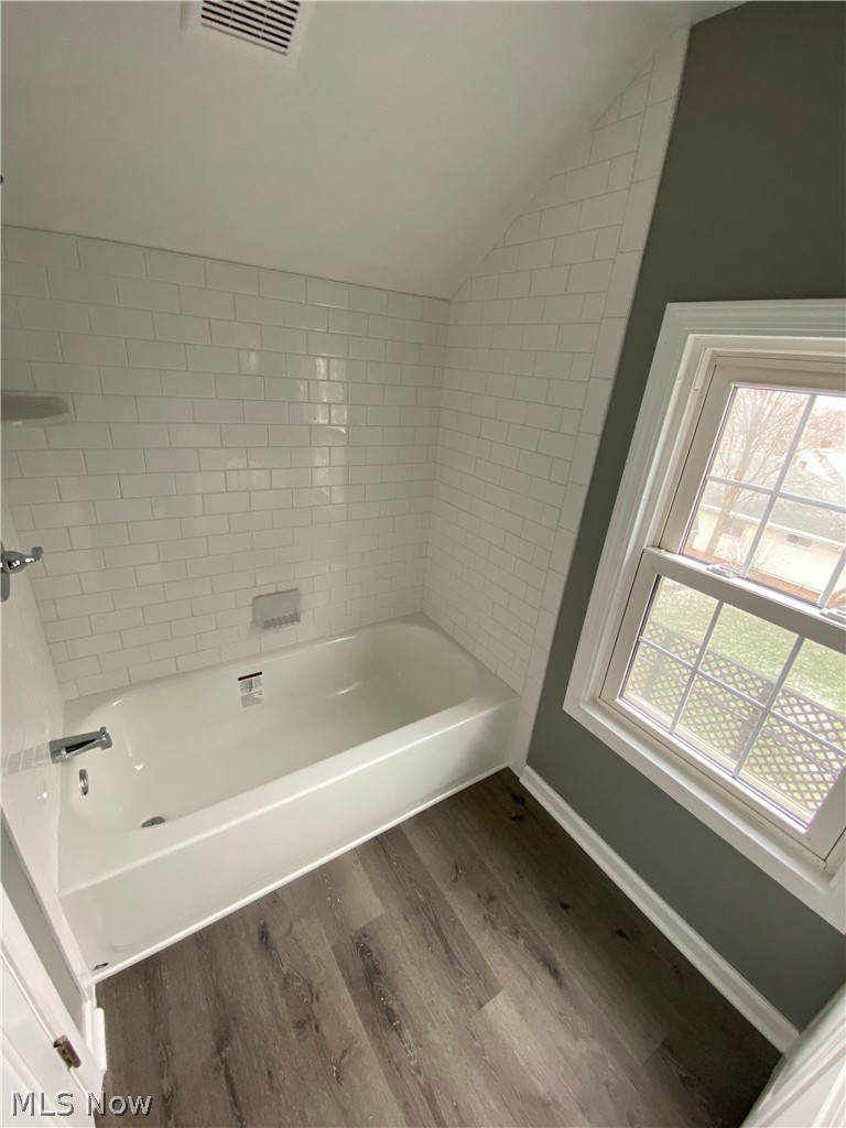29207 Ridge Road Wickliffe, OH 44092 - Photo 13 of 18 Gallery Image 13