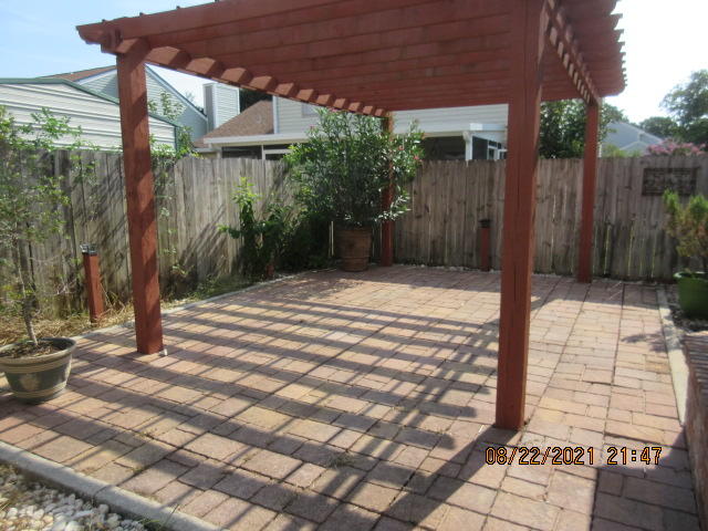 404 Adam Street Northwest Fort Walton Beach, FL 32548 - Photo 3 of 25 a view of backyard with green space